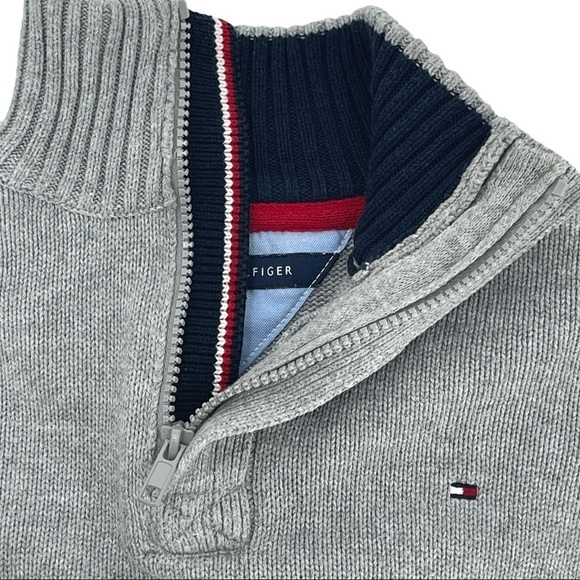 Tommy Hilfiger Quarter Zip Pullover Sweater Size M - Picture 3 of 7